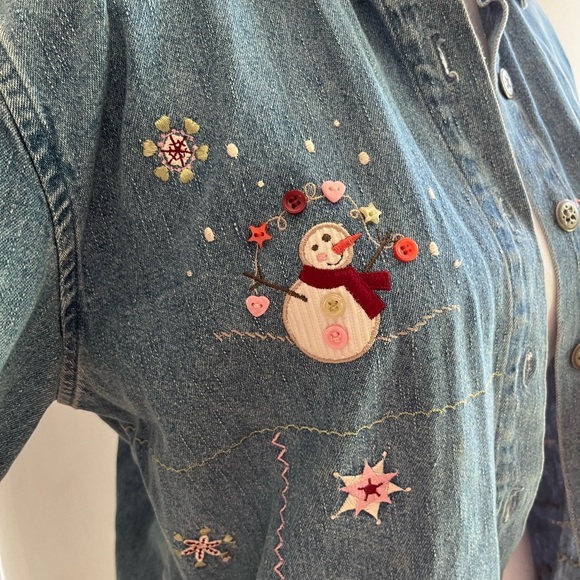 SOLD Christopher & Banks Embroidered Denim Shirt with Snowman Design Hol - Picture 4 of 12